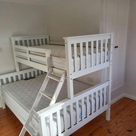 Вілла Large 4Bed Available Long-Term In Леттеркенні Екстер'єр фото